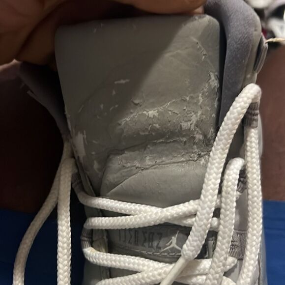 Size 11 Jordan 11 Cool Grey - Picture 5 of 7